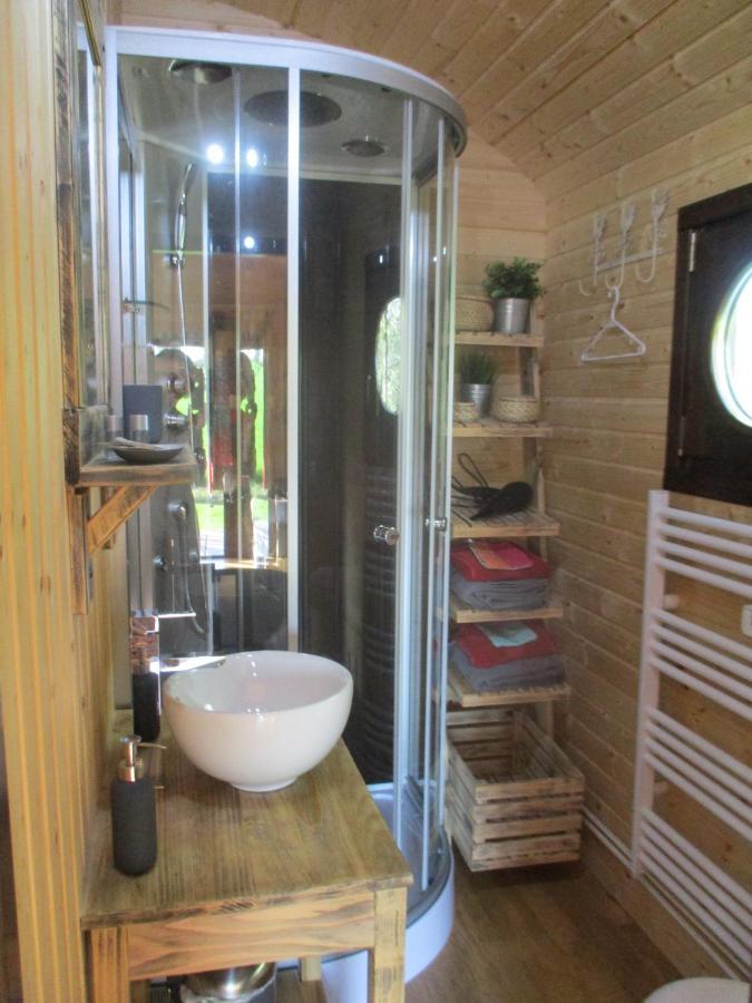 Châtillon-sur-Marne Roulotte Panoramique Du Moulin Bed & Breakfast エクステリア 写真
