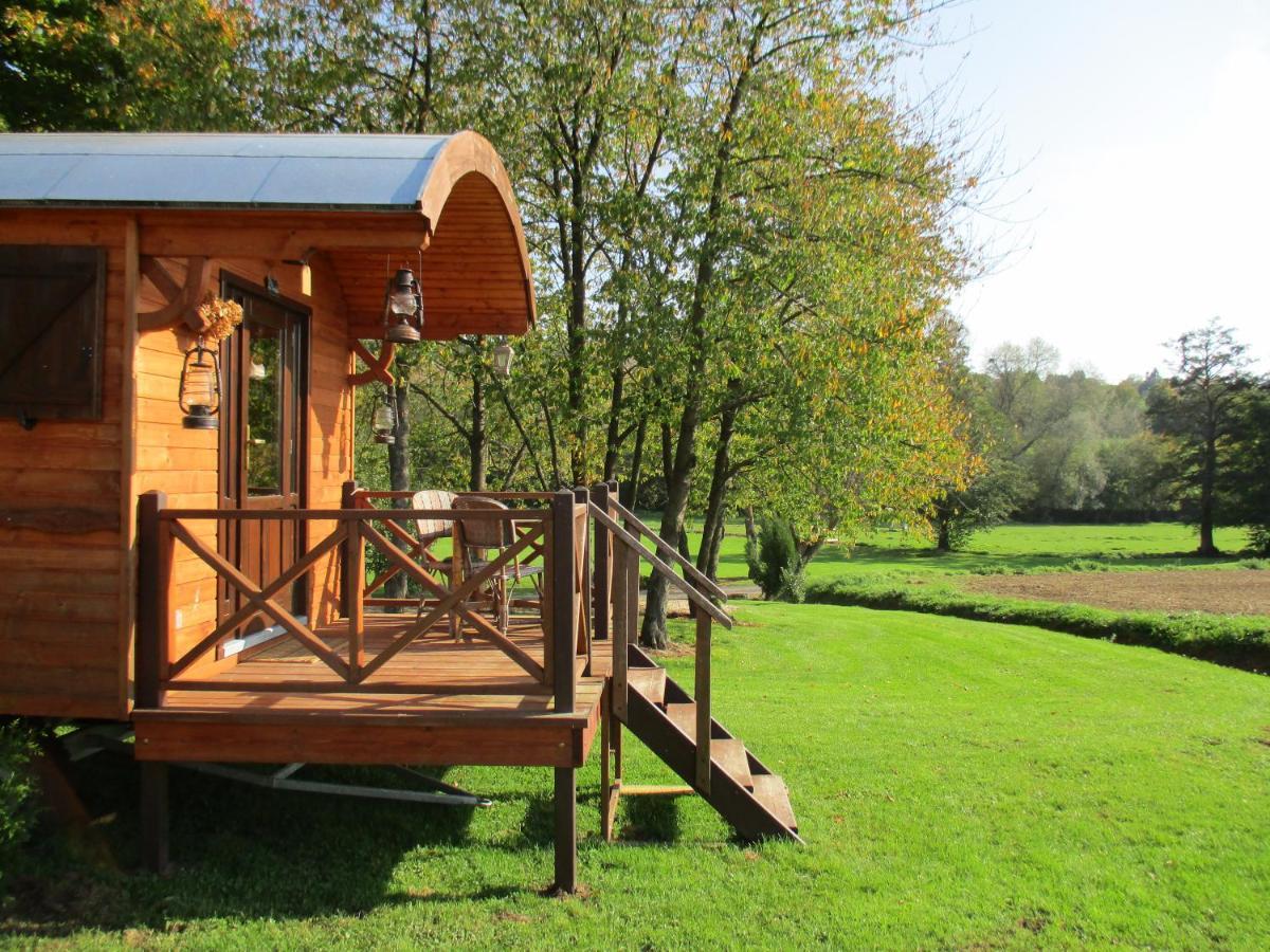 Châtillon-sur-Marne Roulotte Panoramique Du Moulin Bed & Breakfast エクステリア 写真